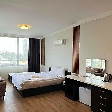 Hotel Kolibry 3*