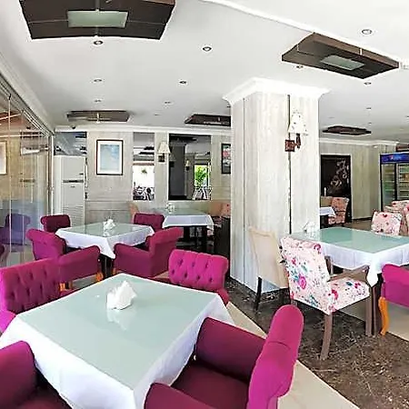 Kolibry Hotel 3*